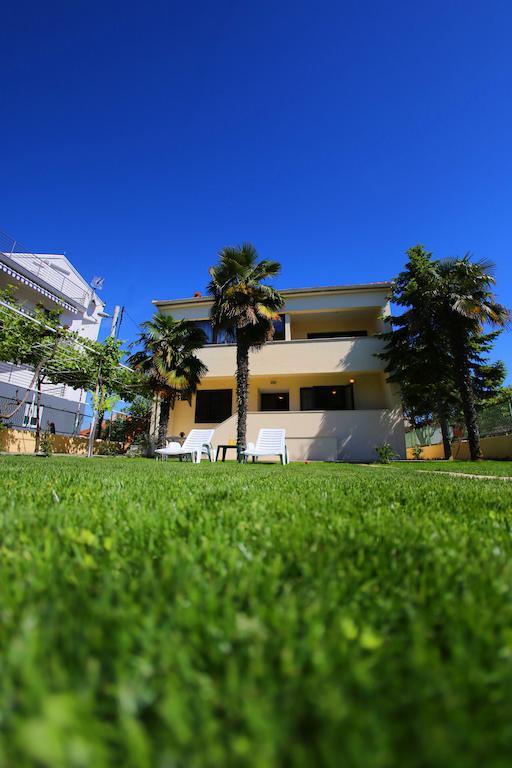 Apartments Vedrana Zadar Exterior photo